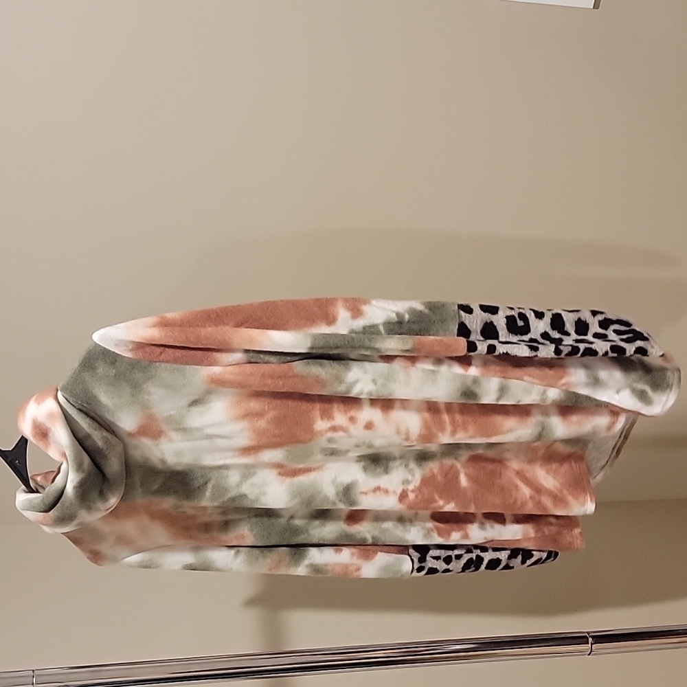 Long sleeve connect fleece shirt